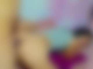 ChloeOhiggins's Live Sex Cam Show