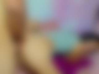ChloeOhiggins's Live Sex Cam Show