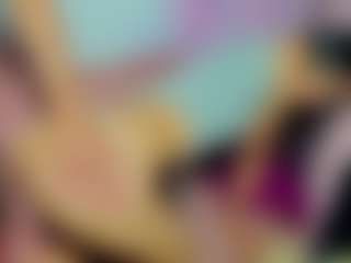 ChloeOhiggins's Live Sex Cam Show