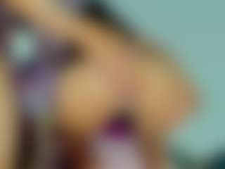 ChloeOhiggins's Live Sex Cam Show