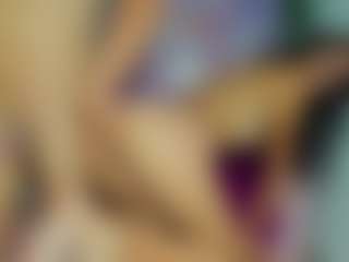 ChloeOhiggins's Live Sex Cam Show