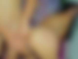 ChloeOhiggins's Live Sex Cam Show