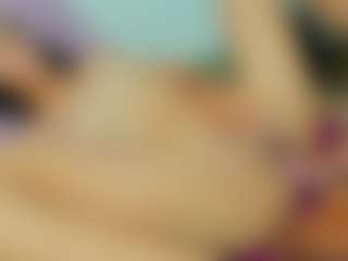 ChloeOhiggins's Live Sex Cam Show