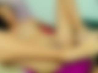 ChloeOhiggins's Live Sex Cam Show