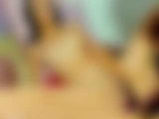 ChloeOhiggins's Live Sex Cam Show