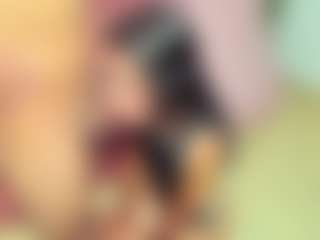 ChloeOhiggins's Live Sex Cam Show