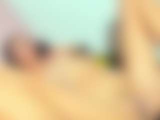 ChloeOhiggins's Live Sex Cam Show