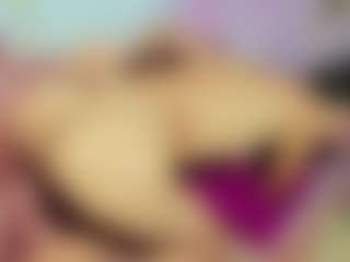 ChloeOhiggins's Live Sex Cam Show