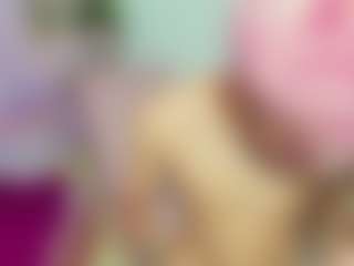 ChloeOhiggins's Live Sex Cam Show