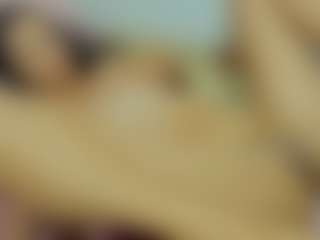 ChloeOhiggins's Live Sex Cam Show