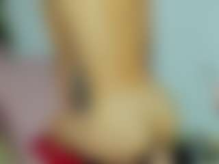 ChloeOhiggins's Live Sex Cam Show