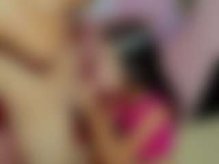 Live cam show with ChloeOhiggins - Athletic Teen (18+) on studioflirtlive.com