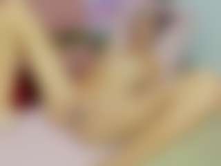 ChloeOhiggins's Live Sex Cam Show