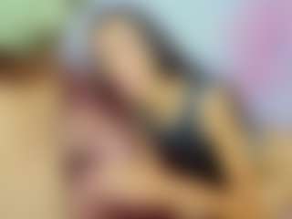 ChloeOhiggins's Live Sex Cam Show