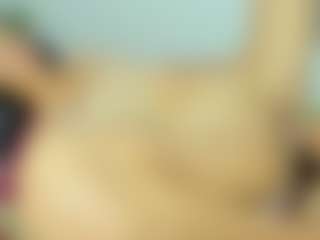 ChloeOhiggins's Live Sex Cam Show