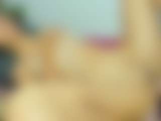 ChloeOhiggins's Live Sex Cam Show