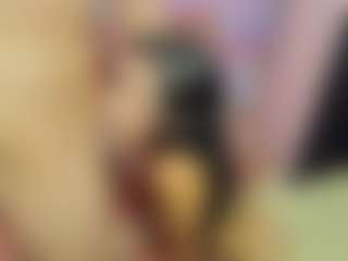 ChloeOhiggins's Live Sex Cam Show