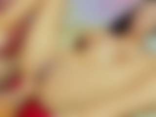 Live cam show with ChloeOhiggins - Tease on CamwithHer