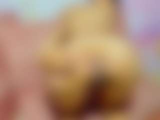 Live cam show with ChloeOhiggins - Ahegao on chickslive.net