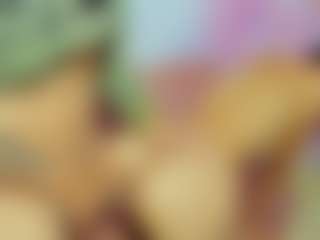 ChloeOhiggins's Live Sex Cam Show