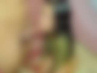 Live cam show with ChloeOhiggins - Young Adult on sexylivex.com