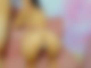 Live cam show with ChloeOhiggins - Drinking on boobsie.com