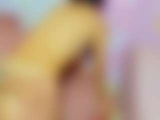 Live cam show with ChloeOhiggins - Skinny on pussylord.com