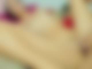 ChloeOhiggins's Live Sex Cam Show