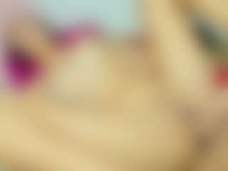 Live cam show with ChloeOhiggins - Teen (18+) on live18s.com