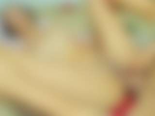 Live cam show with ChloeOhiggins - Teen (18+) on infinitiblacc.com