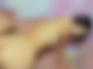 Live cam show with ChloeOhiggins - Ball Sucking on madthumbs
