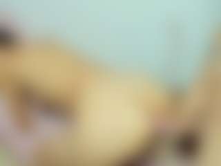 ChloeOhiggins's Live Sex Cam Show