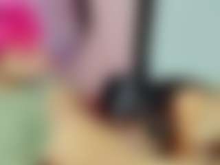 ChloeOhiggins's Live Sex Cam Show