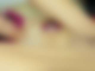 Live cam show with ChloeOhiggins - Young Adult on xxxlivecams.org