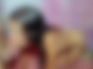 Live cam show with ChloeOhiggins - Small Tits on Camming Site