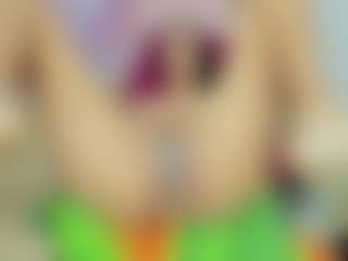 ChloeOhiggins's Live Sex Cam Show