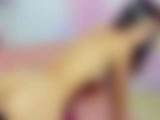Live cam show with ChloeOhiggins - Athletic White on camwithhim.com | colombia