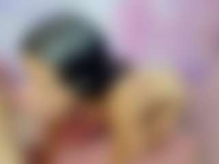 Live cam show with ChloeOhiggins - HD on Dolls Live