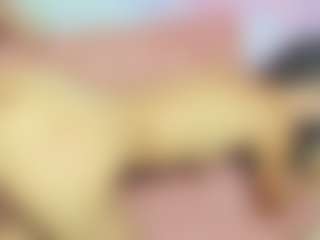 Live cam show with ChloeOhiggins - Camel Toe on Soda Cam