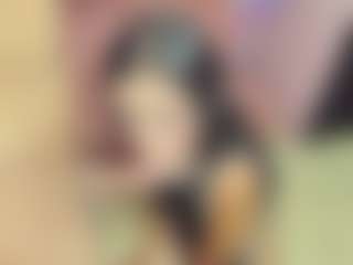 Live cam show with ChloeOhiggins - White on madthumbs | colombia