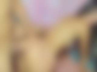 Live cam show with ChloeOhiggins - HD on luckytryst.com