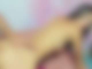 Live cam show with ChloeOhiggins - Skinny on luckytryst.com