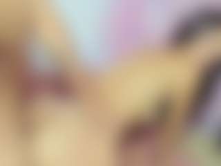 Live cam show with ChloeOhiggins - Small Tits on Gym Cam Girls