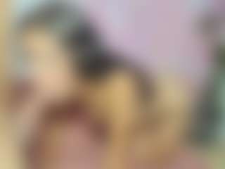 ChloeOhiggins's Live Sex Cam Show