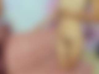 Live cam show with ChloeOhiggins - White on Porn Luv | colombia