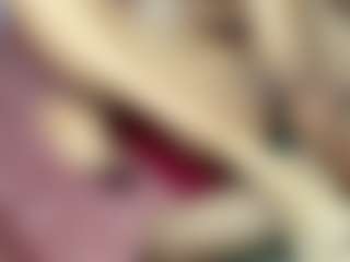 ChloeOhiggins's Live Sex Cam Show