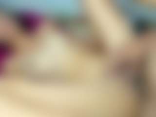 Live cam show with ChloeOhiggins - Lingerie on xfollow cams