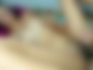 ChloeOhiggins's Live Sex Cam Show