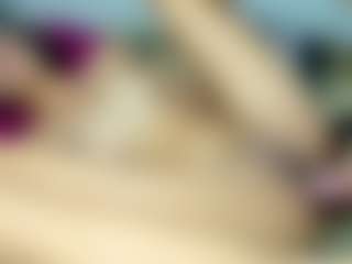 ChloeOhiggins's Live Sex Cam Show