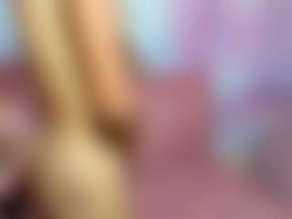ChloeOhiggins's Live Sex Cam Show